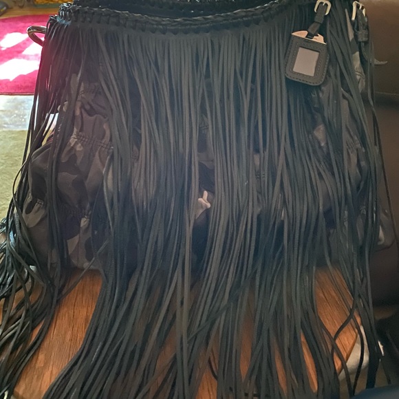 Prada camouflage fringe hobo bag - Picture 8 of 15